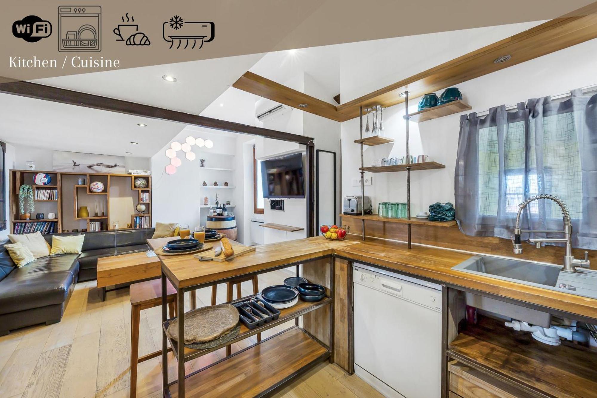 Loft And Suites Saint-Raphael  Ngoại thất bức ảnh